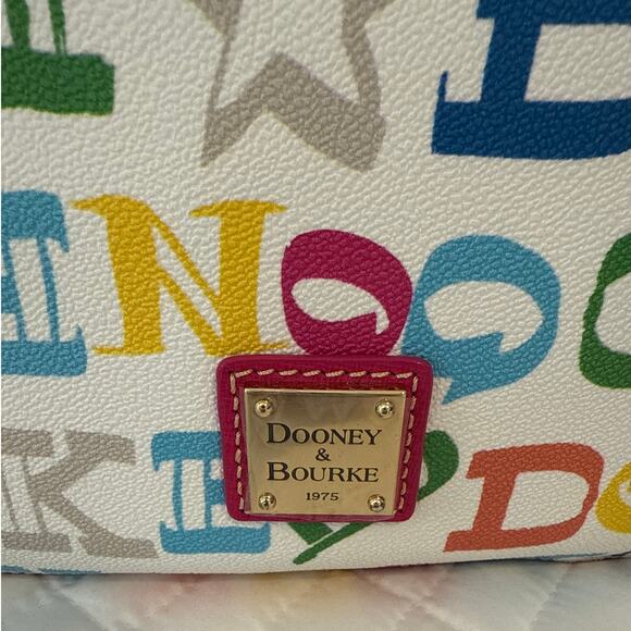 Dooney and Bourke Pebble Leather Small Kiley Hobo Pink Strap Y2K - Picture 3 of 11